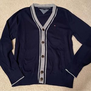 Men's Tommy Hilfiger sweater (slight blemish - see 3rd photo) - size M